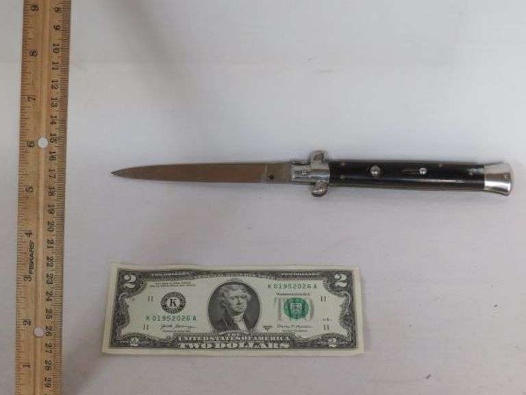 Rostfrei Switchblade Knife with Horn Scales and Lock as shown Texas