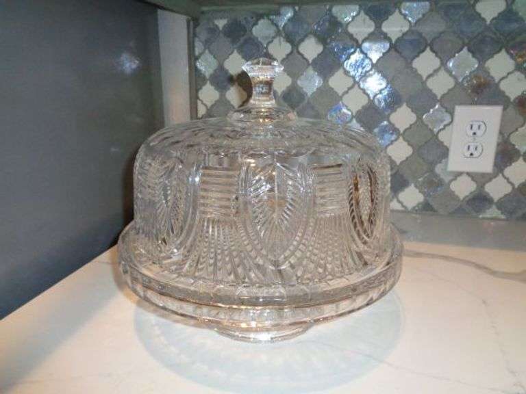 Awesome, heavy WATERFORD Crystal Cake Stand and Dome. Texas