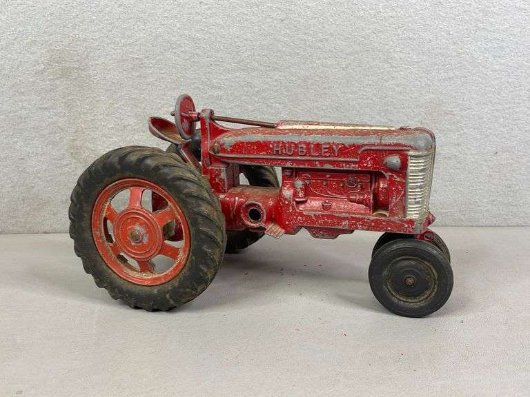 Hubley Tractor United Edge Real Estate & Auction