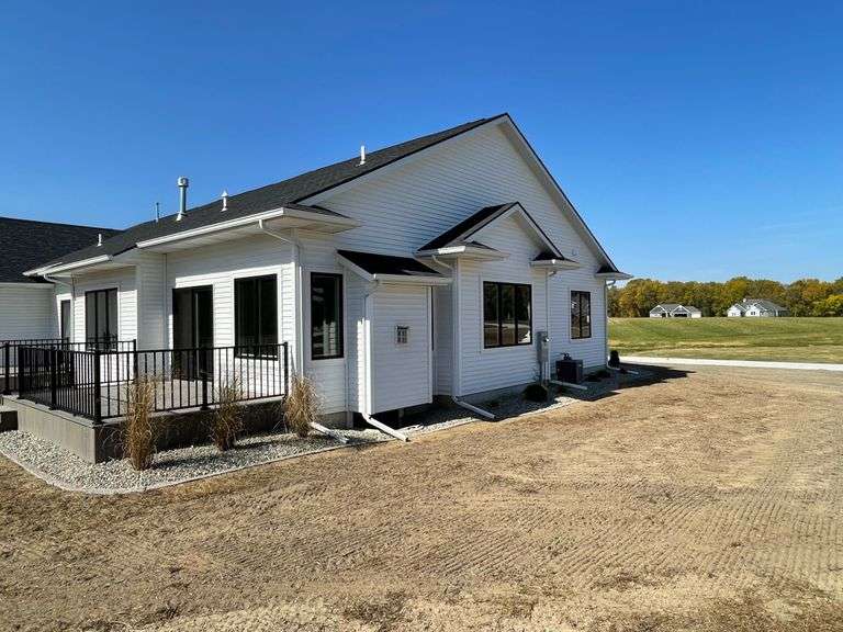 107C Dairy Drive, Edgerton, OH 43517 United Edge Real Estate & Auction