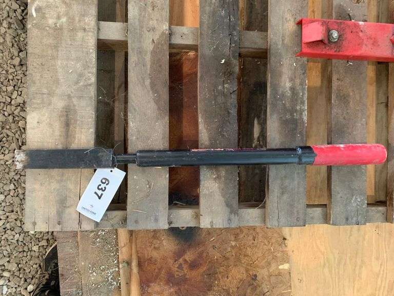 Manual Operated Slide Log Splitter United Edge Real Estate & Auction