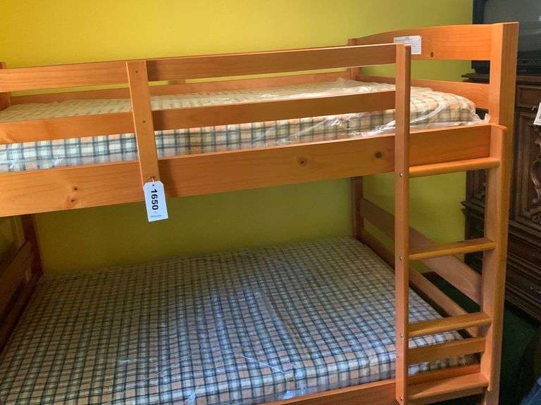 Full Size Bunk Beds United Edge Real Estate & Auction