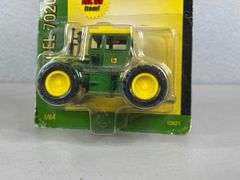 John Deere Model 7020 Tractor, 1/64 Scale, Ertl Britains