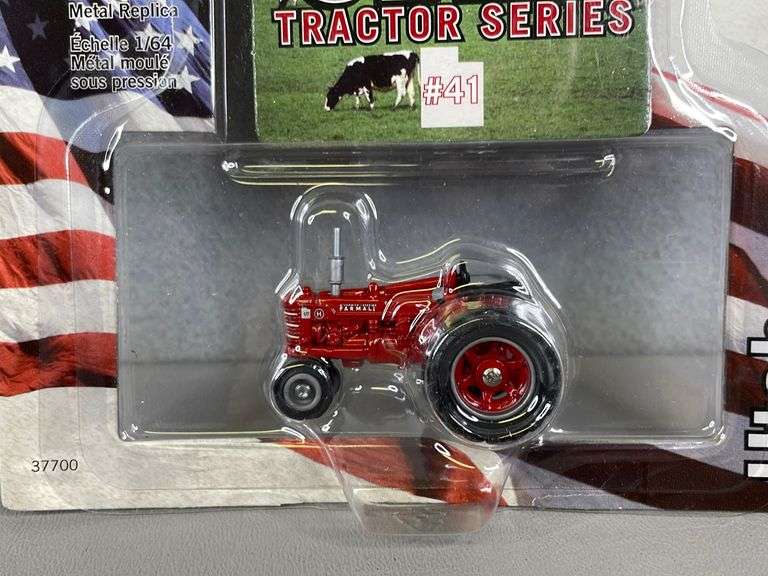 McCormick Deering Farmall H Tractor, Utah, 1/64 Scale, Ertl United