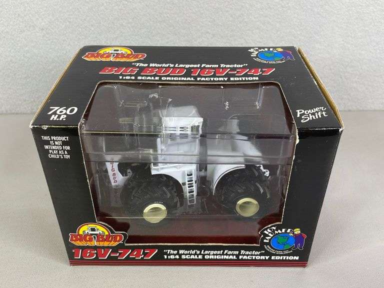 Big Bud 16V747 Tractor, 1/64 Scale, Toy Farmer United Edge Real
