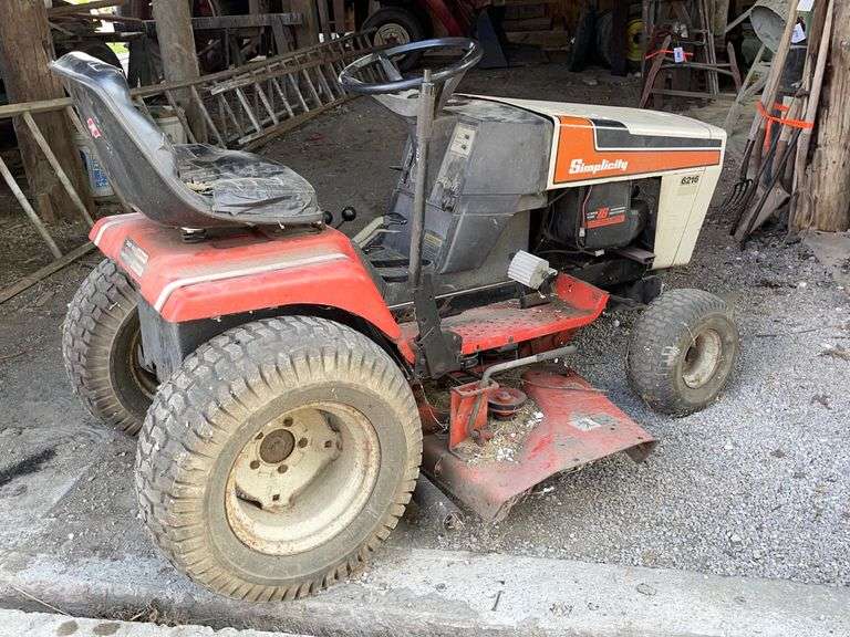 Simplicity 6216 Riding Lawnmower, 16 HP United Edge Real Estate & Auction