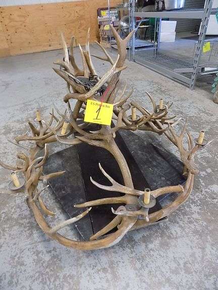 Famous Dave's Collectibles Auction