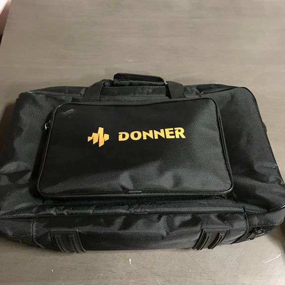 Donner Guitar Pedal Board Case DB-3 Aluminium Pedalboard 20'' x 11.4'' x 4'’ with Bag