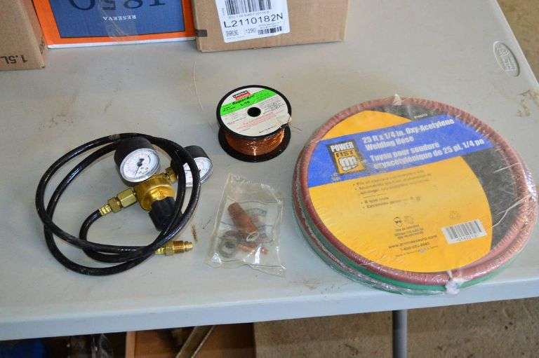 25' x 1/4" OxyAcetylene Welding Hoses & VanKlaveren Auctions Inc.