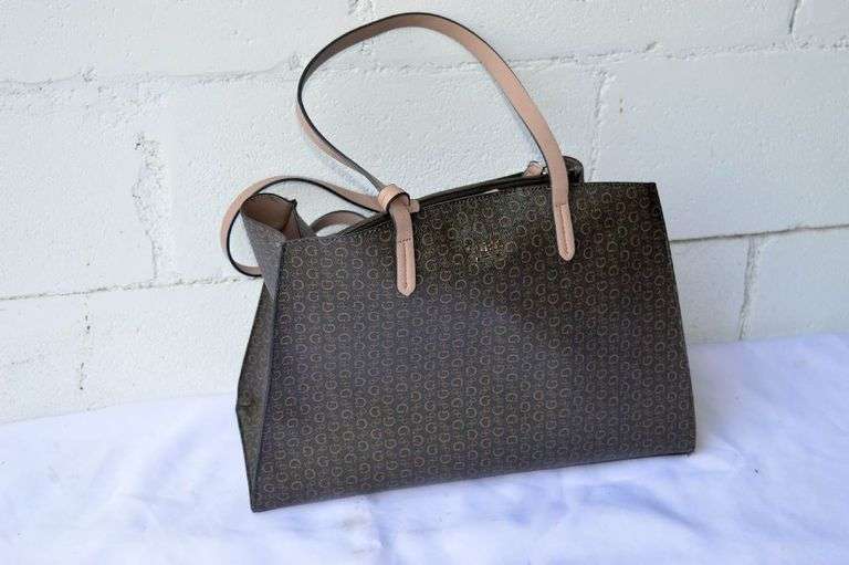 Guess Purse VanKlaveren Auctions Inc.
