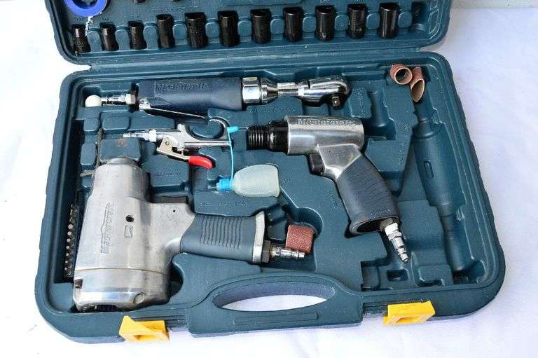 Mastercraft Air Tool Kit with Case VanKlaveren Auctions Inc.