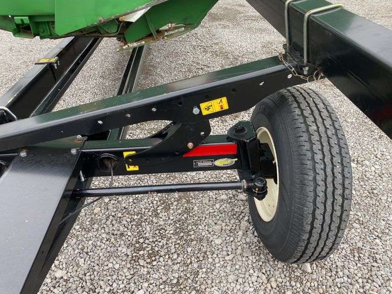 Horst 45 All Steer Header Wagon Walton Realty and Auction Co. LLC