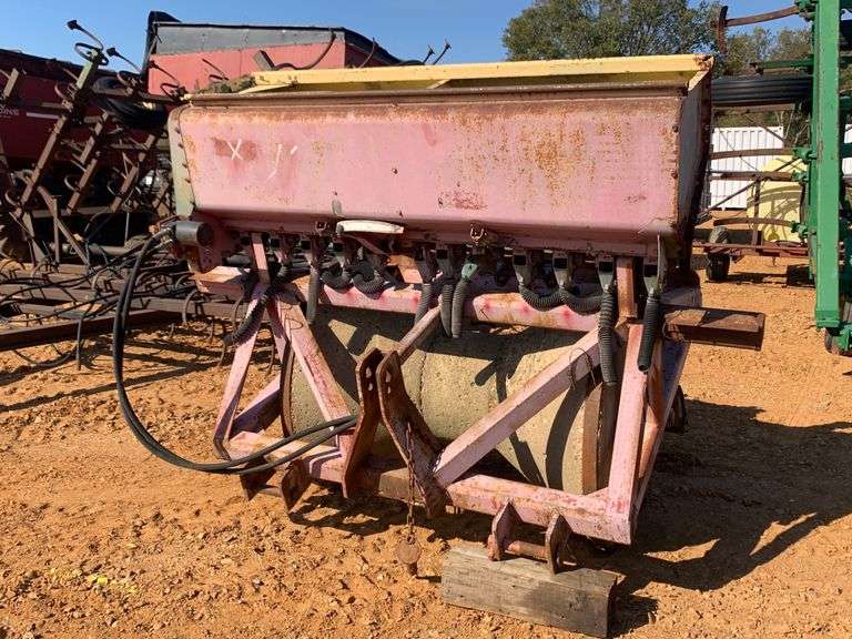 3pt Levee Packer w/ John Deere Seeder Box Witcher Farms