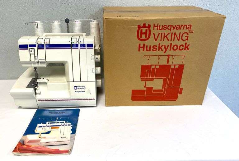 Husqvarna Viking Huskylock Serger Sewing Machine Model 905