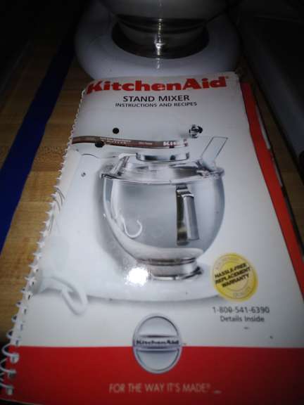 325 Watt KitchenAid Mixer - Wolfe Auction & Realty, LLC