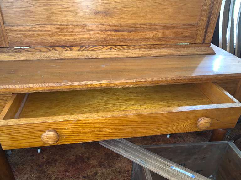 Vintage Lincoln Desk Wolfe Auction & Realty, LLC