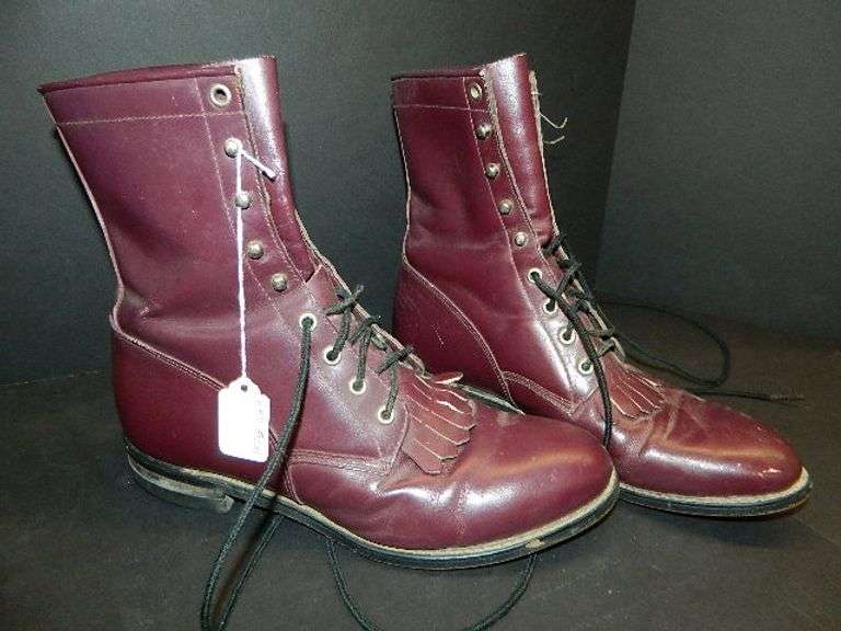 Diamond J Boots Wolfe Auction & Realty, LLC