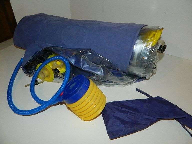 Coleman Air Mattress W/ Pump Wolfe Auction & Realty, LLC