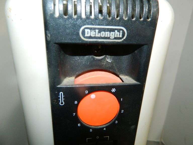 Delonghi Electric Heater Wolfe Auction & Realty, LLC