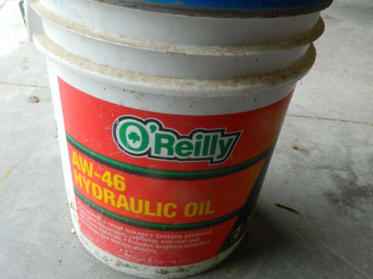 O'Reilly AW46 Hydraulic Oil Wolfe Auction & Realty, LLC