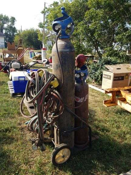 ACETYLENE & OXYGEN TANKS W/ CARRIER & HOSE - Wild Rose Auction Services