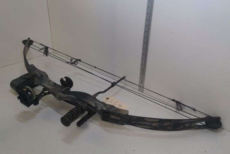 BEAR ARCHERY BLACK BEAR COMPOUND BOW, DRAW LENGTH 30" , DRAW WEIGHT