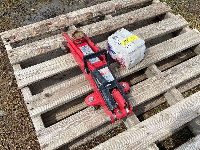 1 MOTOMASTER HYDRAULIC TROLLEY JACK 2 TON CAPACITY LIFT RANGE 5 1/2