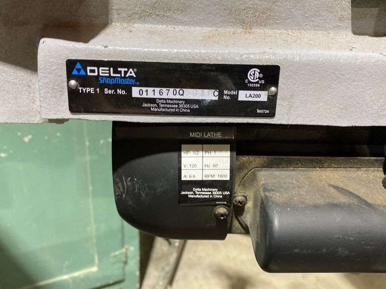 DELTA SHOPMASTER MIDI LATHE ON STAND 1/2 HP 120 VOLT AC 6.6 AMPS, 1800