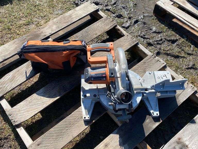 RIDGID 10" COMPOUND MITER SAW W/ LASER GUIDE, SRNO44592393, MODEL