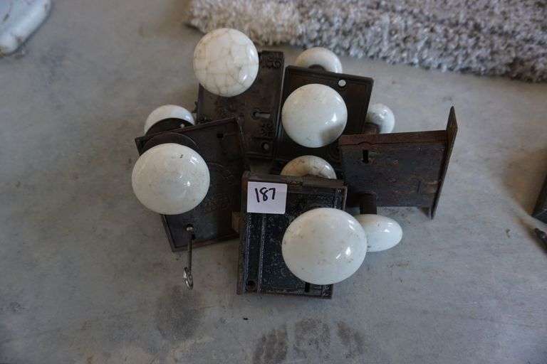 Antique white porcelain door knobs World Wide Auction Inc