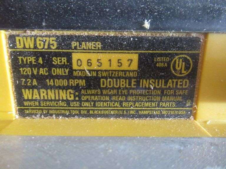 DEWALT PLANER DW675 World Wide Auction Inc