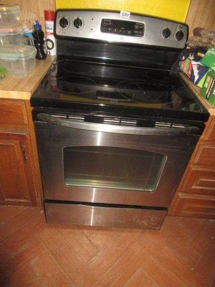 STAINLESS STEEL ELECTRIC STOVE - World Wide Auction Inc