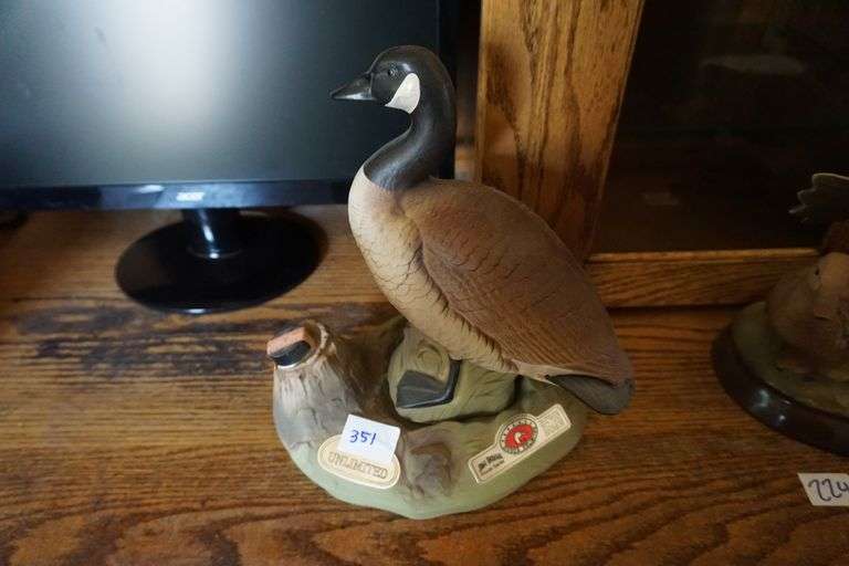 Jim Beam Ducks Unlimited Collectable Decanter World Wide Auction Inc