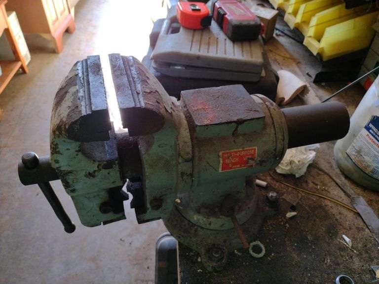 Multi purpose bench vise W. Yoder Auction