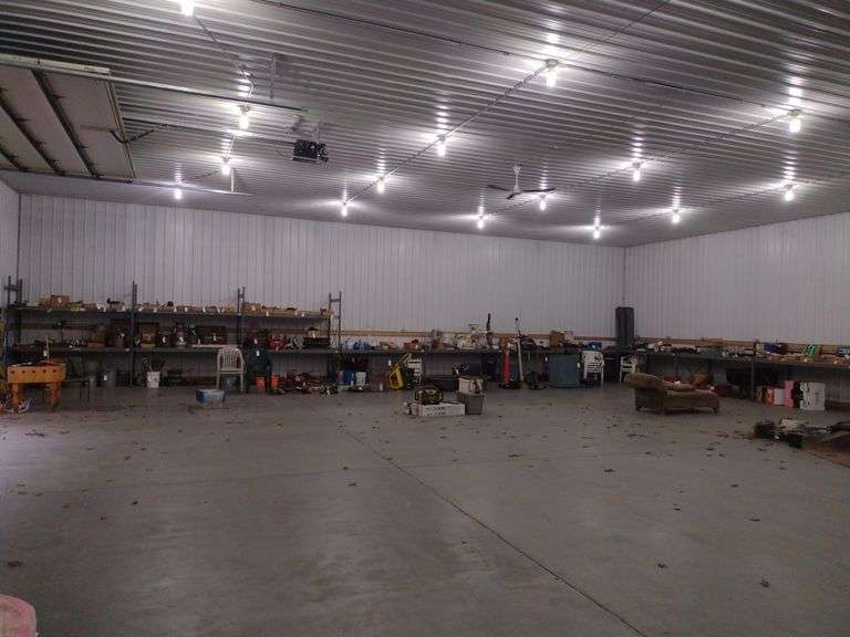 Meatal pallet racking (items on racking NOT INCLUDED) W. Yoder Auction