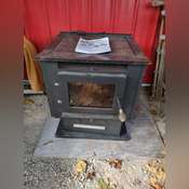 Warnock Hersey pellet stove - W. Yoder Auction
