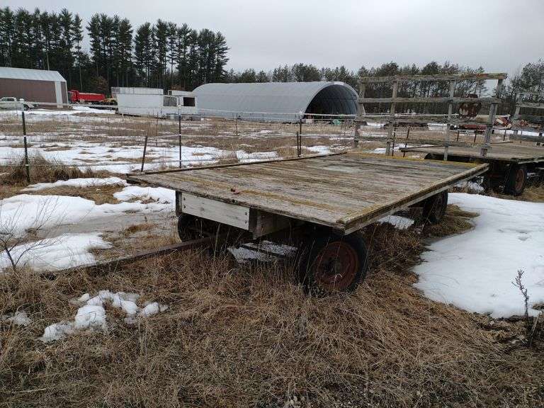 Hay Wagon w/ John Deere Running Gear W. Yoder Auction