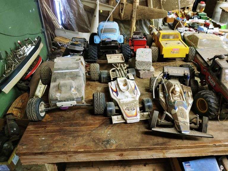 Entire contents of table RC cars models and more W. Yoder Auction