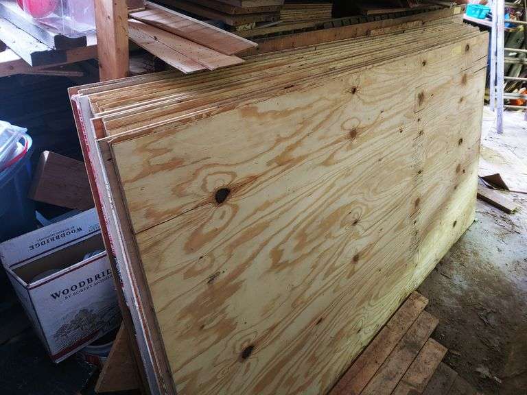 Plywood And T111 W. Yoder Auction
