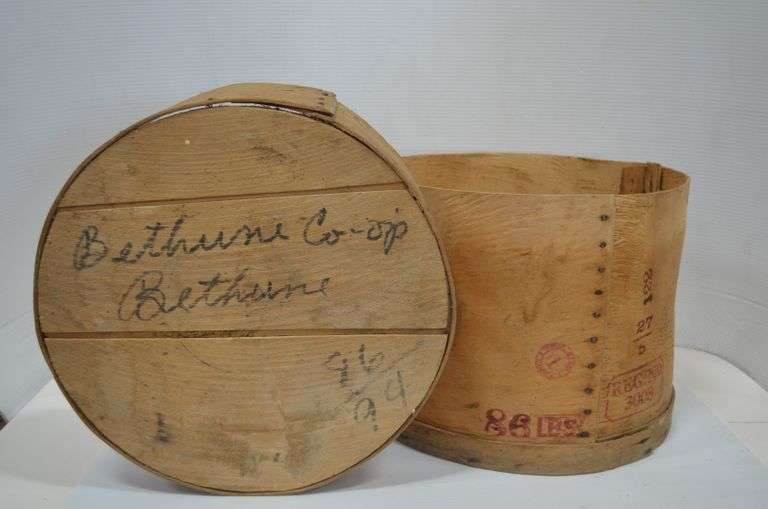 Bethune Coop Cheese Box Yorkton Auction Centre