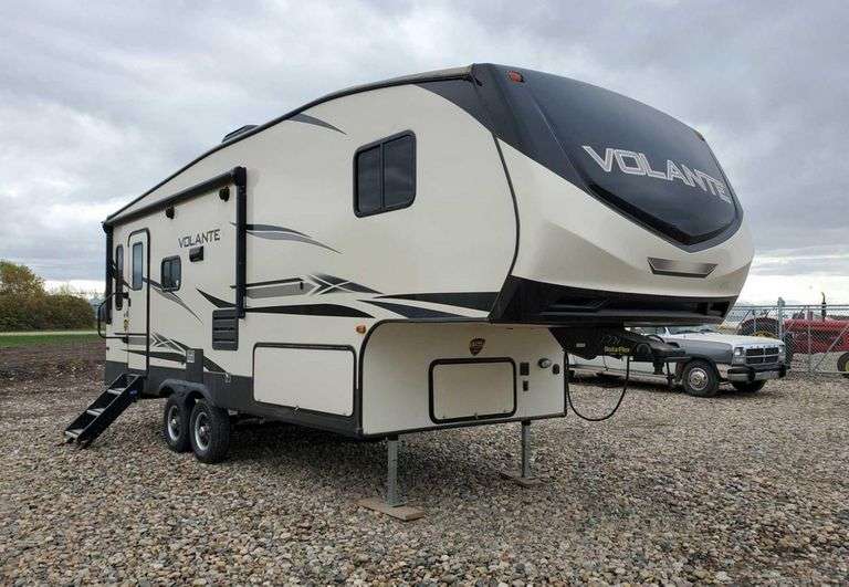 10 th Annual RV Auction Yorkton Auction Centre