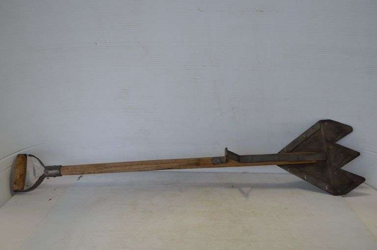 Hay Stack Cutter Yorkton Auction Centre