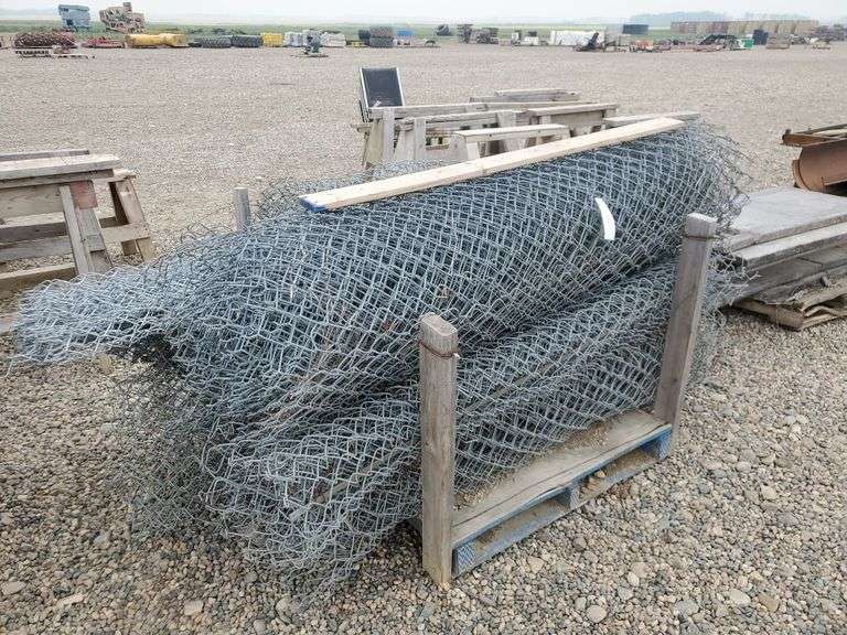 Assortment of chain link fence Yorkton Auction Centre