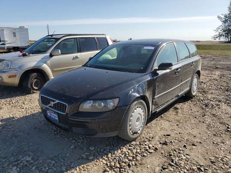 Salvage Vehicle Auction Yorkton Auction Centre
