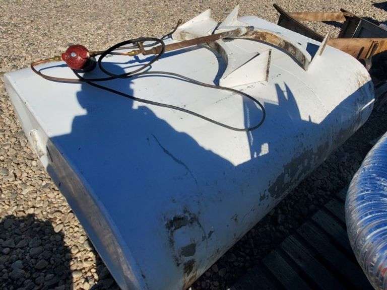 Diesle Fuel Furnace Tank with Stands Yorkton Auction Centre