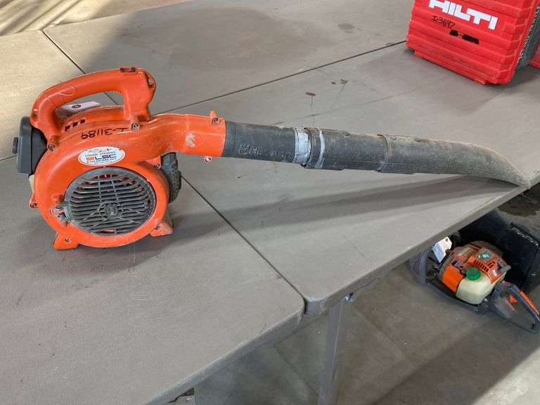 Husqvarna 125B Leaf Blower Yorkton Auction Centre