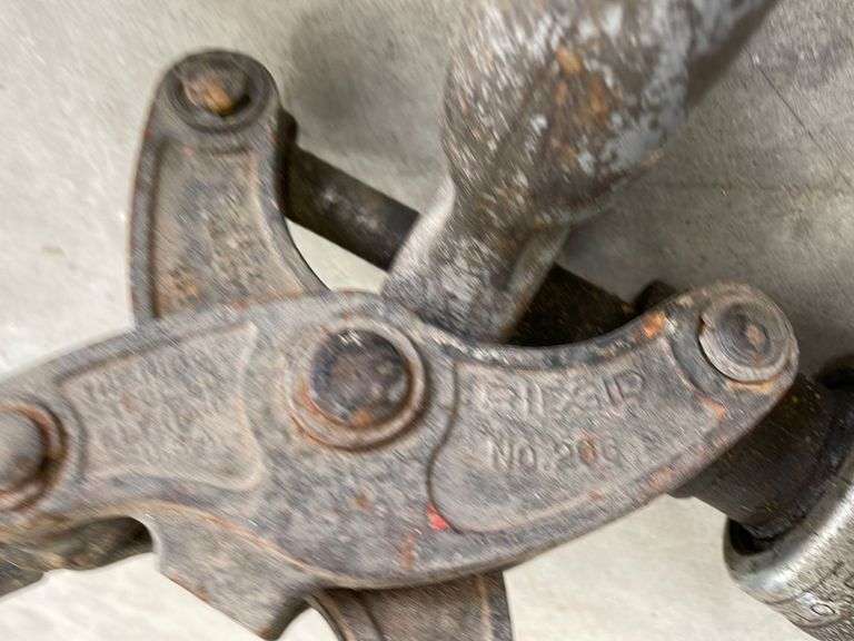 Ridgid Pipe Cutter Yorkton Auction Centre