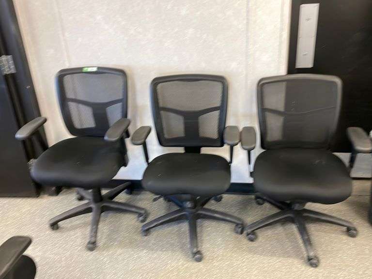 3 Office Chairs Yorkton Auction Centre