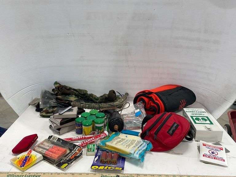 Hunting Survival Kit Yorkton Auction Centre