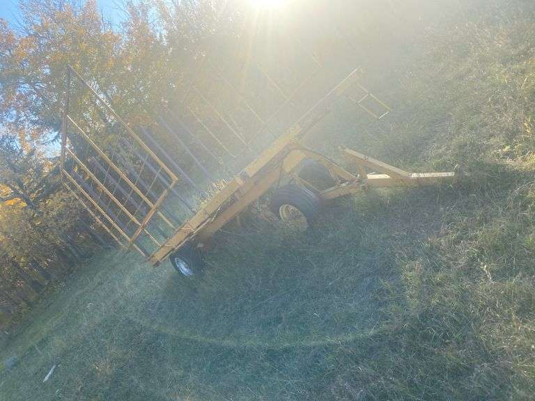 Square Baler Wagon Yorkton Auction Centre